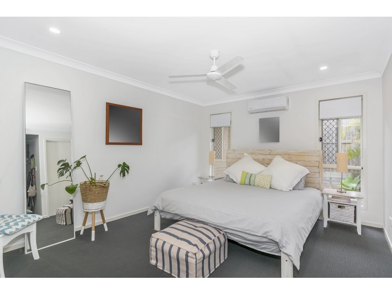 27 Greenwich Avenue, Pimpama QLD 4209