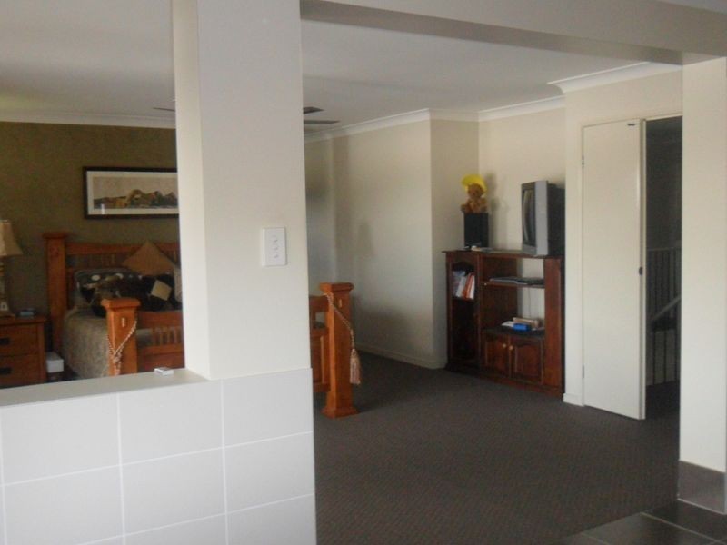 24 Rushcutter Avenue, Oxenford QLD 4210