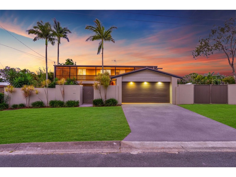 29 Akoonah Street, Hope Island QLD 4212