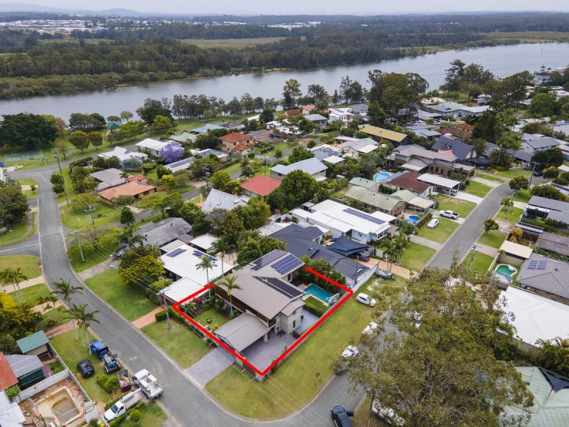 29 Akoonah Street, Hope Island QLD 4212