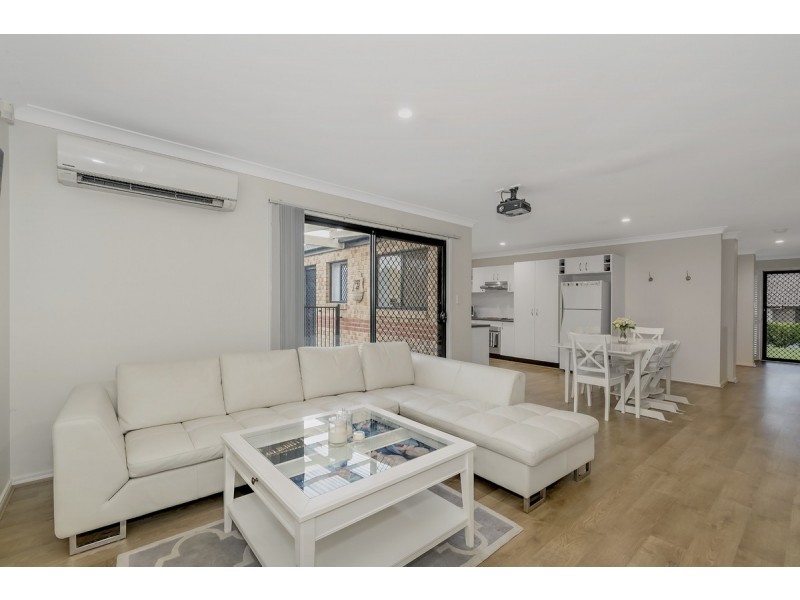 9 Betty Street, Upper Coomera QLD 4209