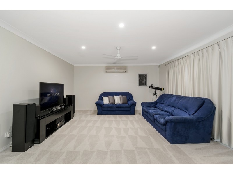 9 Betty Street, Upper Coomera QLD 4209