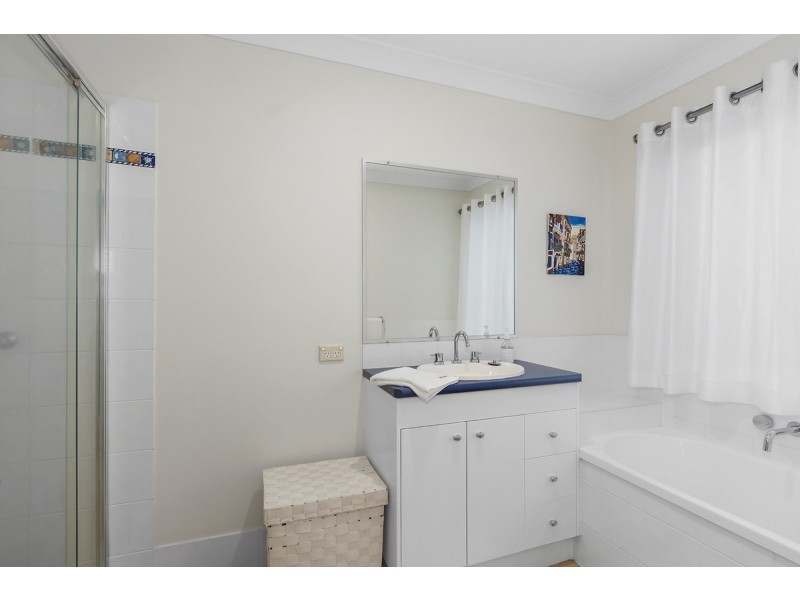 9 Betty Street, Upper Coomera QLD 4209