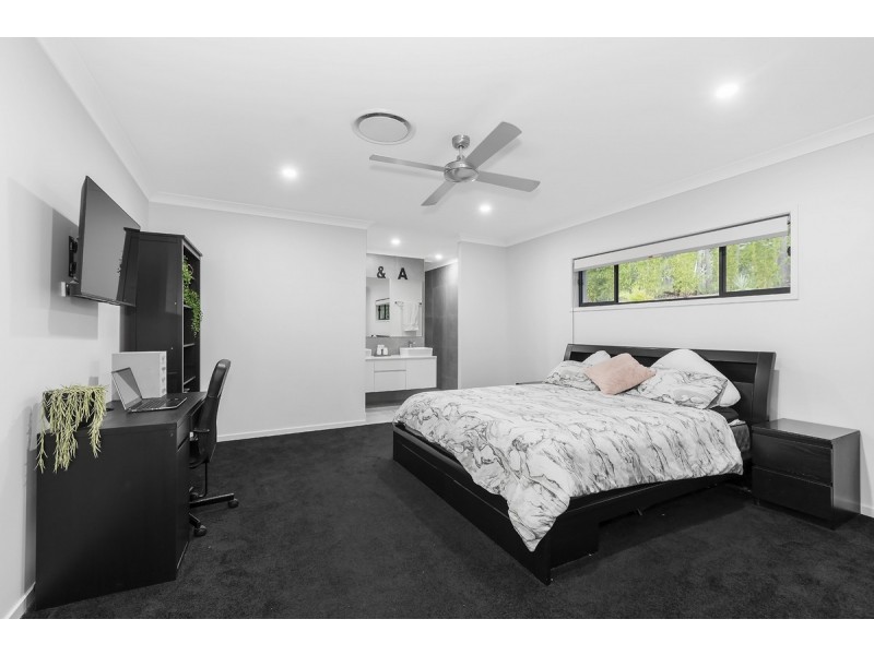 117 Burley Griffin Drive, Maudsland QLD 4210