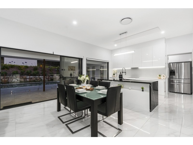 117 Burley Griffin Drive, Maudsland QLD 4210