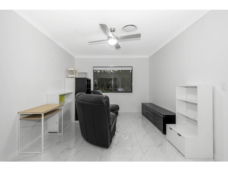 117 Burley Griffin Drive, Maudsland QLD 4210