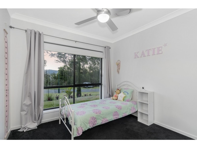 117 Burley Griffin Drive, Maudsland QLD 4210