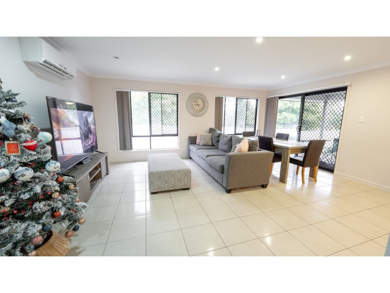 37 Parkvista Circuit, Coomera QLD 4209