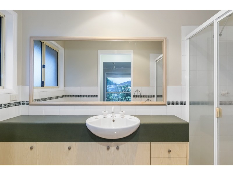 6 River Heights Road, Upper Coomera QLD 4209