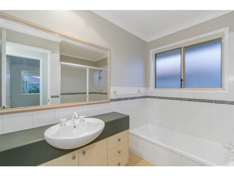 6 River Heights Road, Upper Coomera QLD 4209