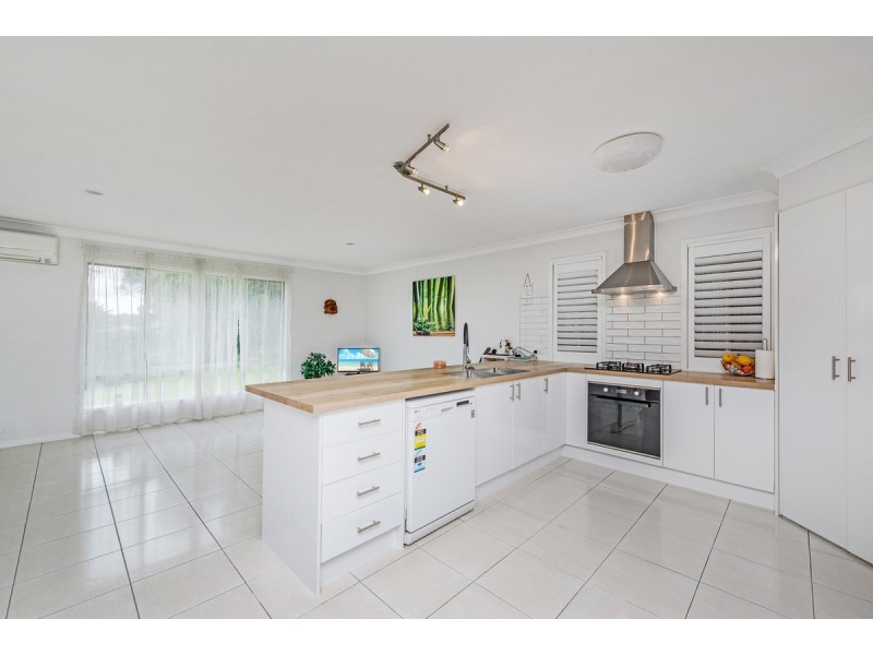 8 Cashew Court, Upper Coomera QLD 4209
