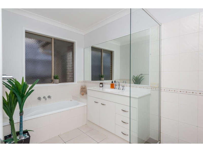 8 Cashew Court, Upper Coomera QLD 4209