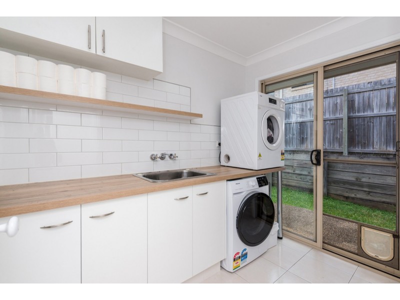 8 Cashew Court, Upper Coomera QLD 4209