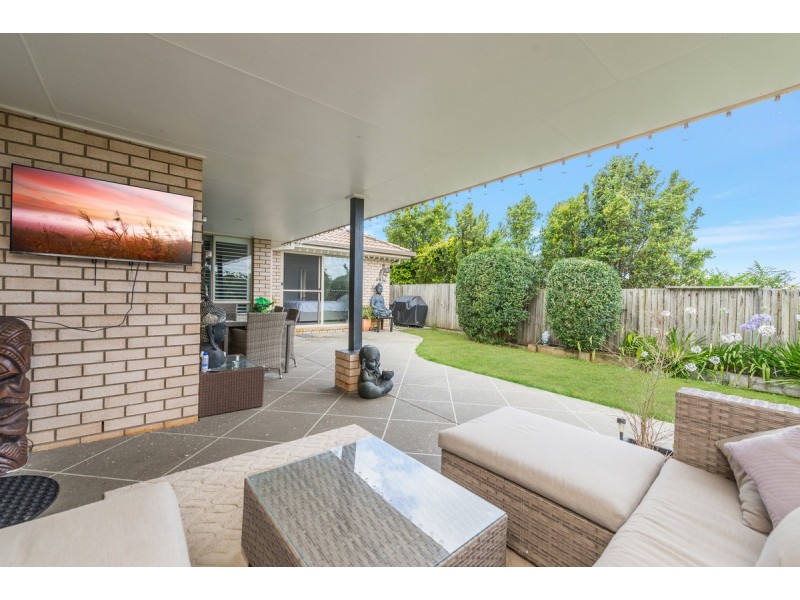 8 Cashew Court, Upper Coomera QLD 4209