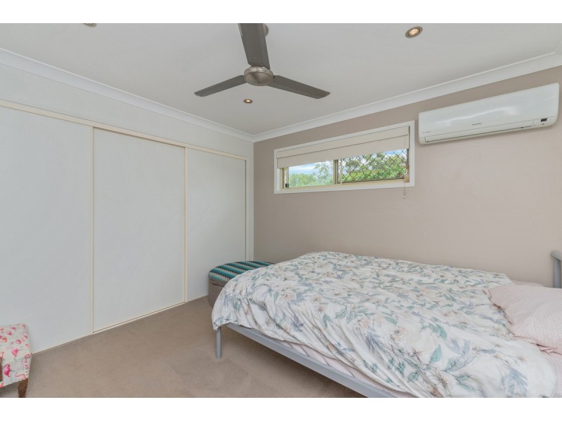 16 Cranberrie Crescent, Pimpama QLD 4209