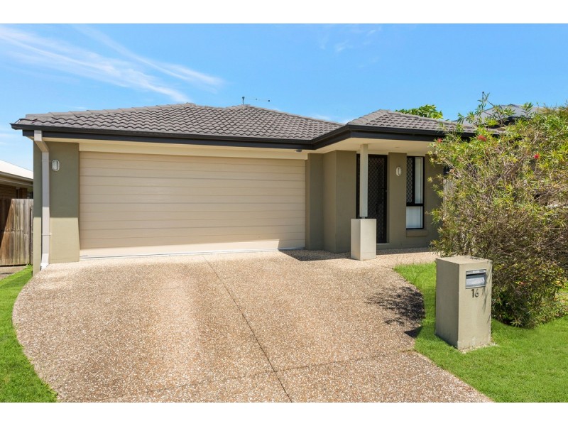 16 Mieka Crescent, Pimpama QLD 4209