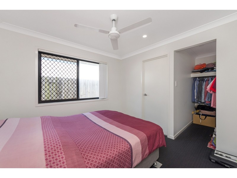 16 Mieka Crescent, Pimpama QLD 4209