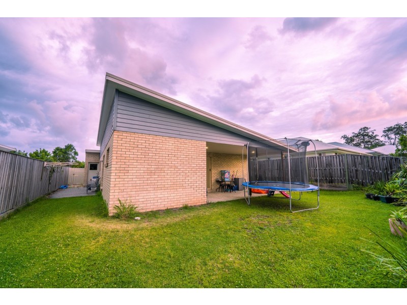 8 Banksia Terrace, Coomera QLD 4209