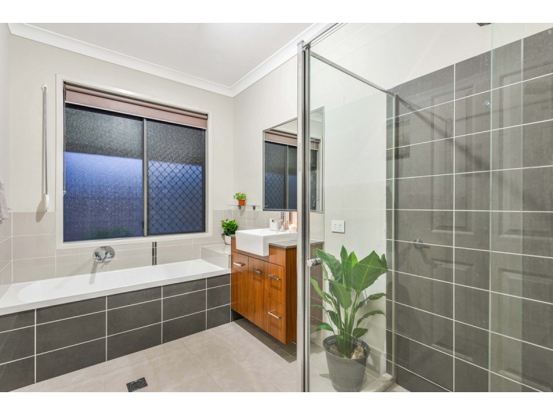 3 Whimbrel Avenue, Upper Coomera QLD 4209