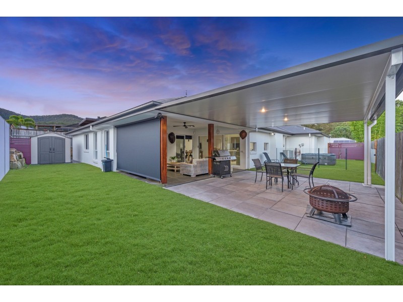 10 Trail Side Court, Upper Coomera QLD 4209