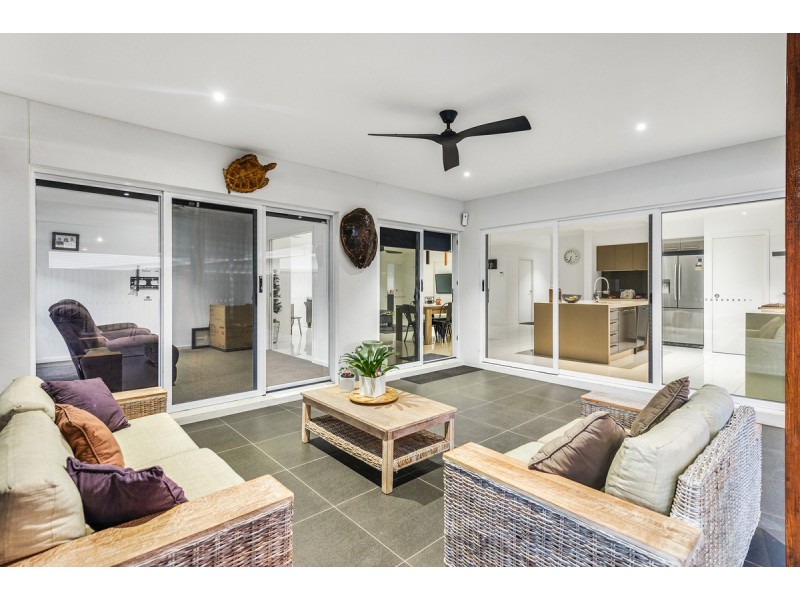 10 Trail Side Court, Upper Coomera QLD 4209