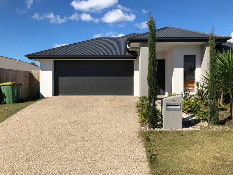 12 Ferngrove Street, Pimpama QLD 4209