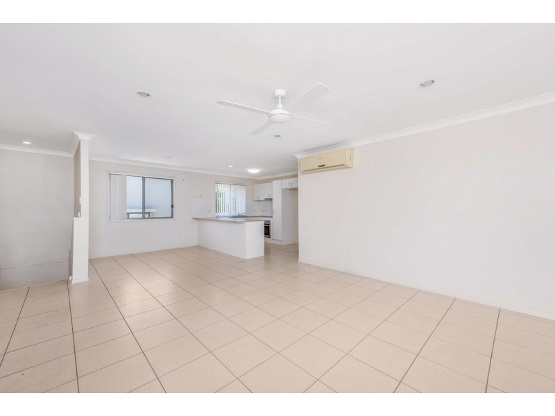 1/20 Livingstone Street, Upper Coomera QLD 4209