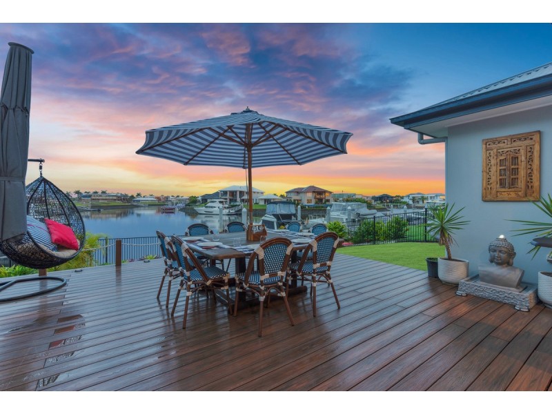 6 Moreton Drive, Jacobs Well QLD 4208