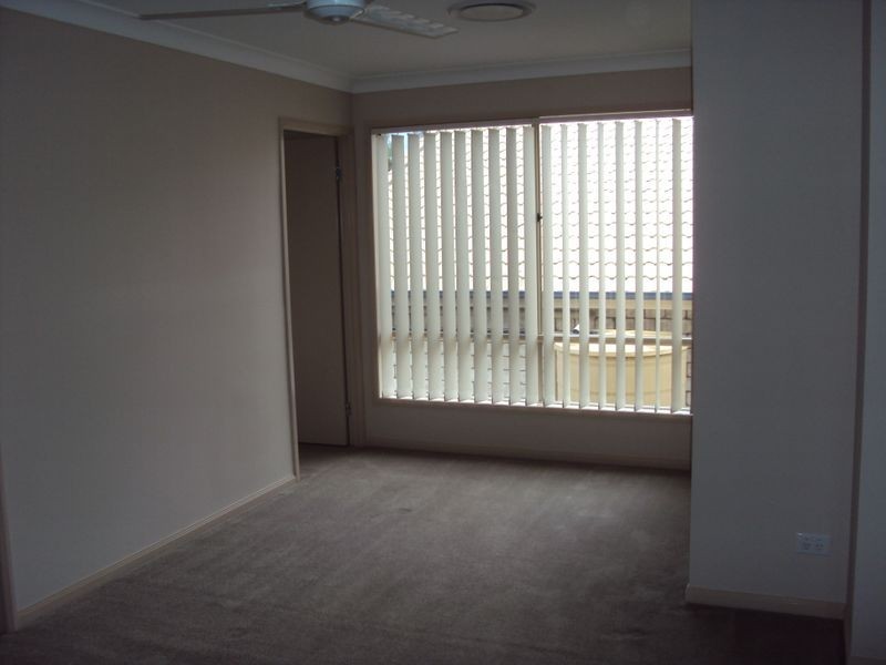 1/2 Tallon Street, Upper Coomera QLD 4209