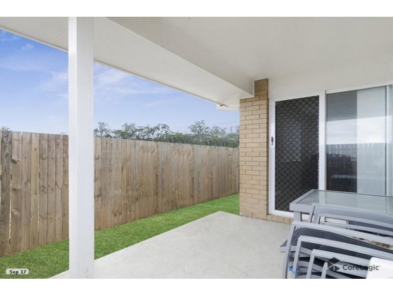 14 Mieka Crescent, Pimpama QLD 4209