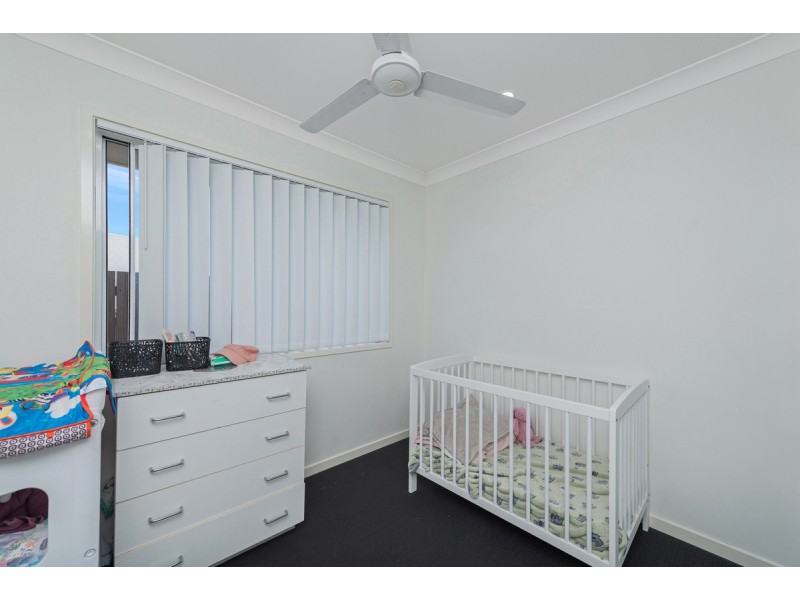 14 Mieka Crescent, Pimpama QLD 4209