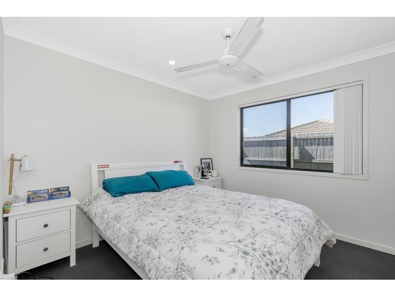 95 Flora Terrace, Pimpama QLD 4209