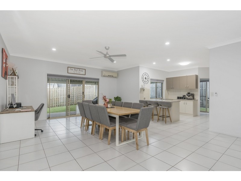 10 Murray Circuit, Upper Coomera QLD 4209