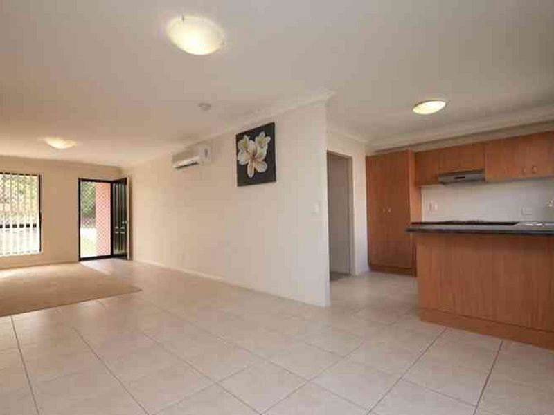 1/30 Witheren Circuit, Pacific Pines QLD 4211