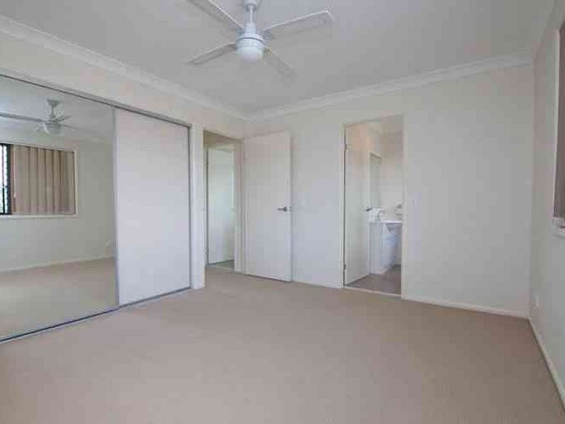1/30 Witheren Circuit, Pacific Pines QLD 4211