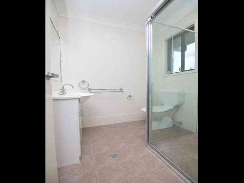 1/30 Witheren Circuit, Pacific Pines QLD 4211