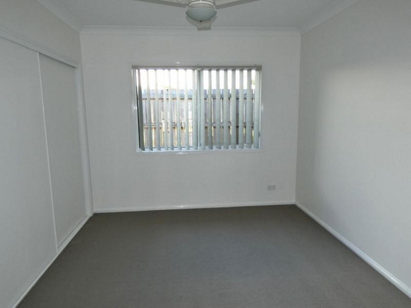 4 Dahlia Crescent, Ormeau QLD 4208