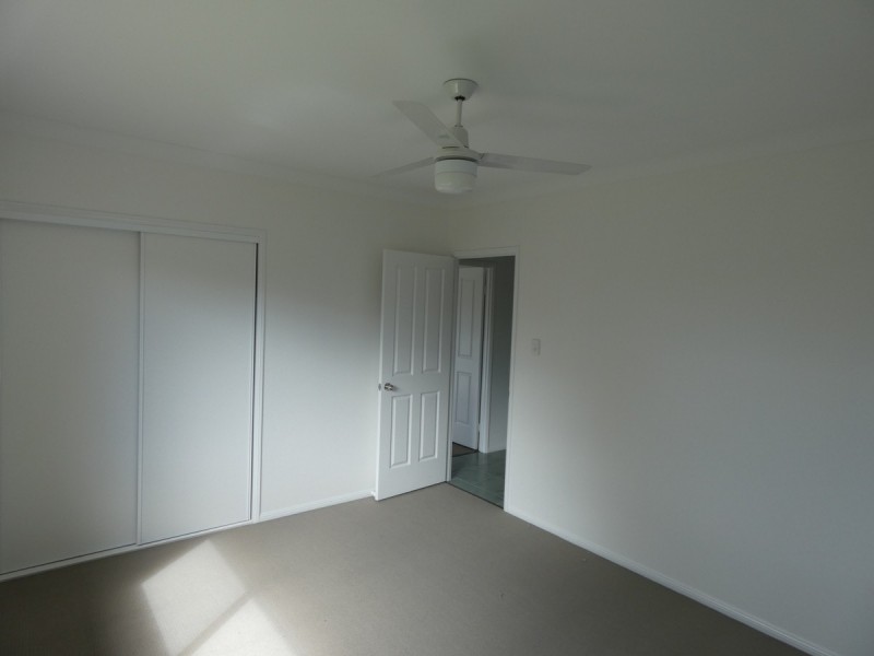 4 Dahlia Crescent, Ormeau QLD 4208