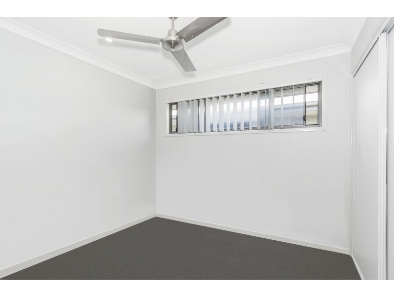 7 Hillsborough Place, Pimpama QLD 4209