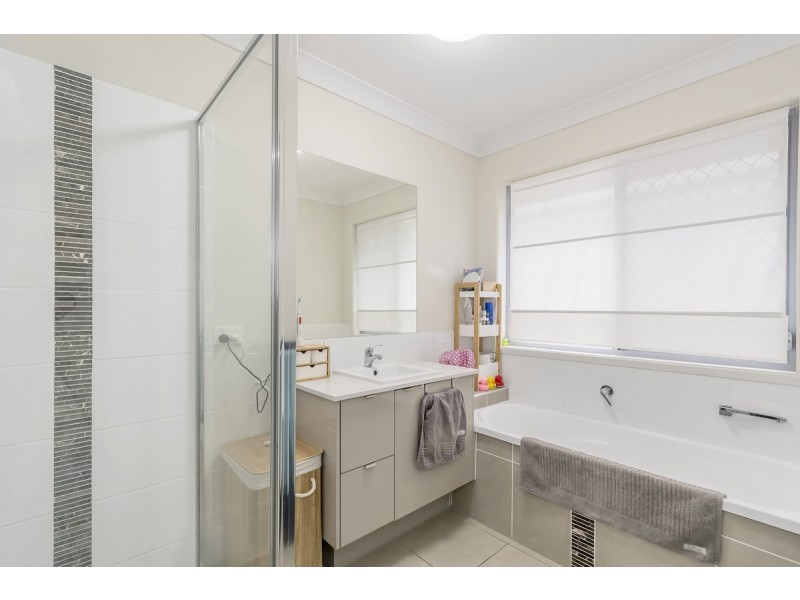 35 Gunther Avenue, Coomera QLD 4209