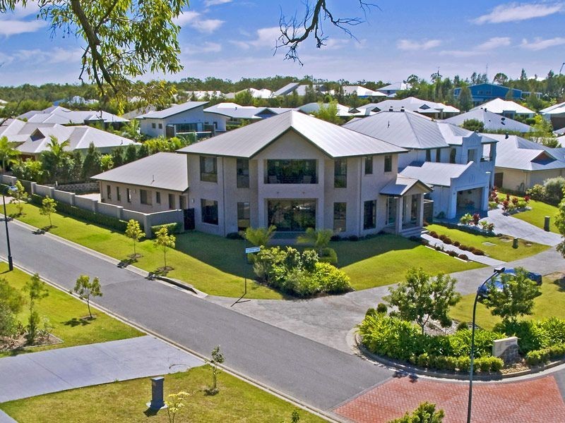 1 Pathfinder Road, Coomera Waters QLD 4209
