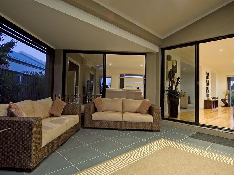 1 Pathfinder Road, Coomera Waters QLD 4209