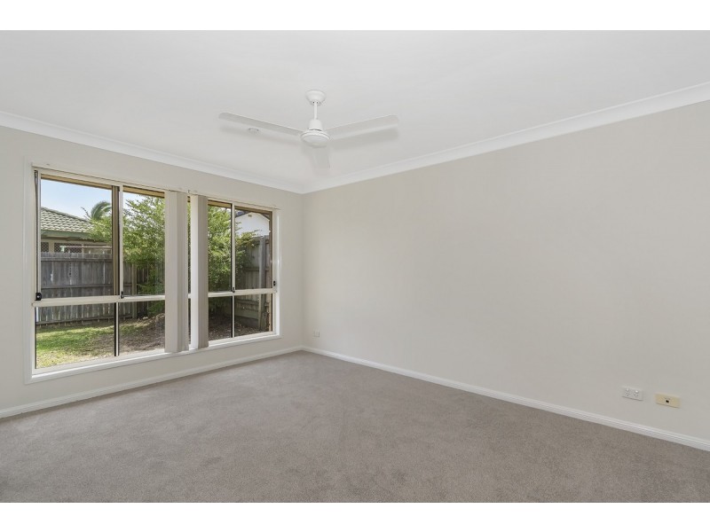 28 Billinghurst Crescent, Upper Coomera QLD 4209