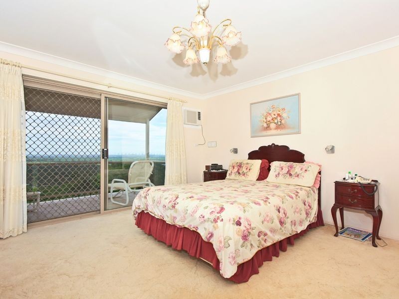 8 Kirk Outlook, Ormeau QLD 4208