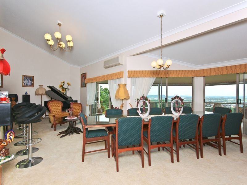 8 Kirk Outlook, Ormeau QLD 4208