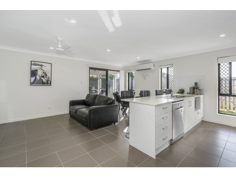 1 McWilliam Street, Pimpama QLD 4209