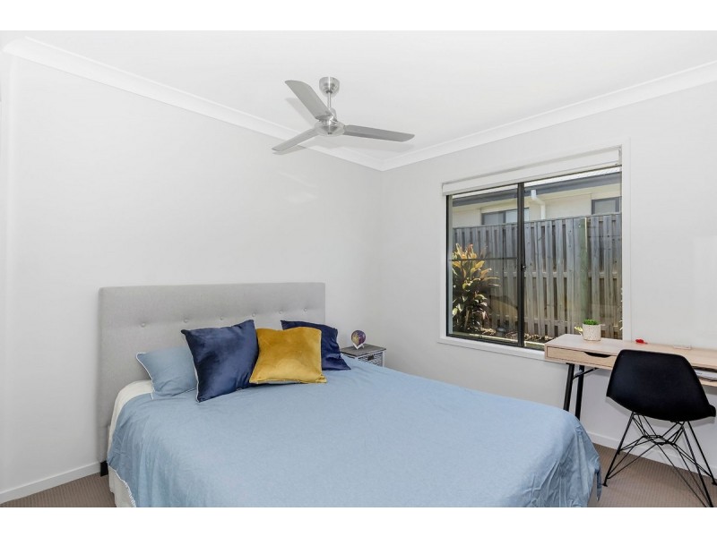 4 Bellbird Crescent, Coomera QLD 4209