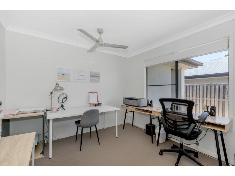 4 Bellbird Crescent, Coomera QLD 4209