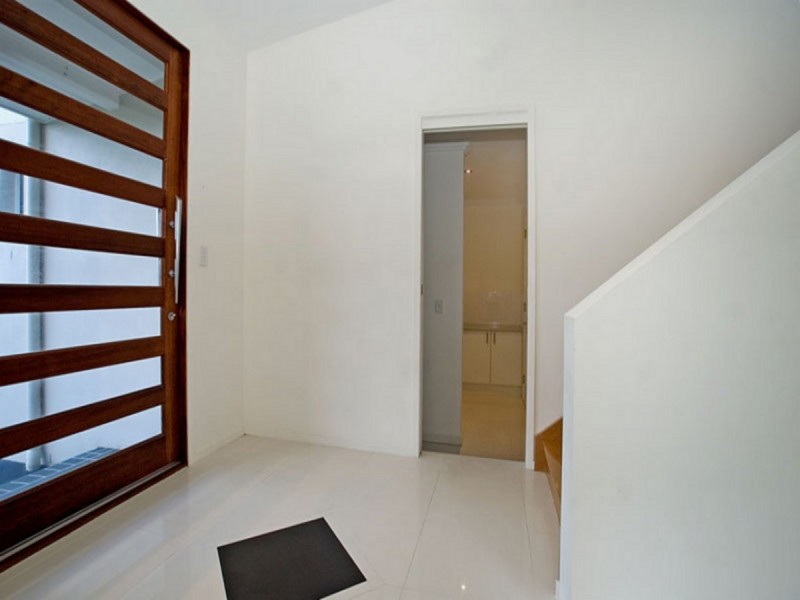 25 Waterclover Drive, Upper Coomera QLD 4209