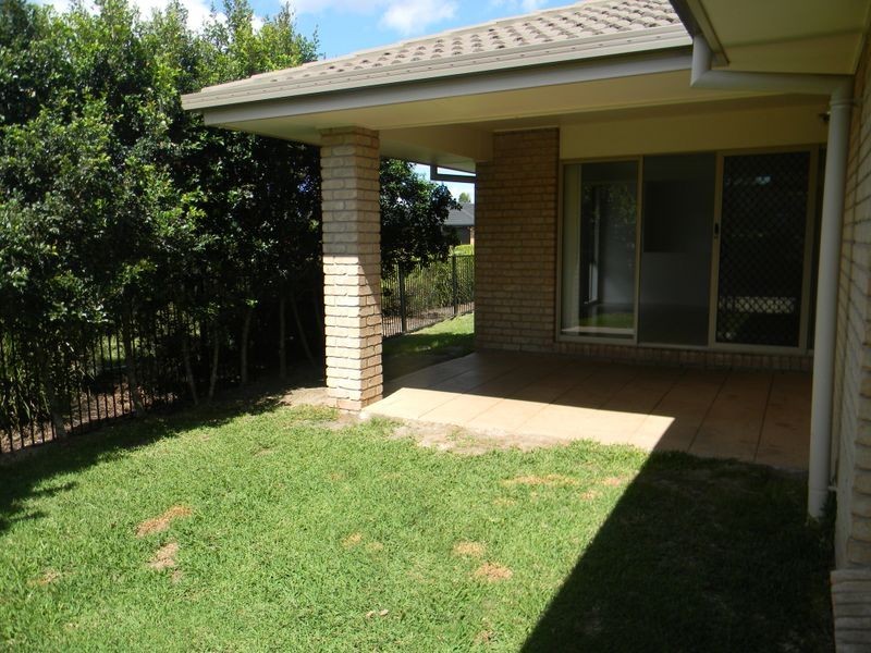 22 Ansett Way, Upper Coomera QLD 4209